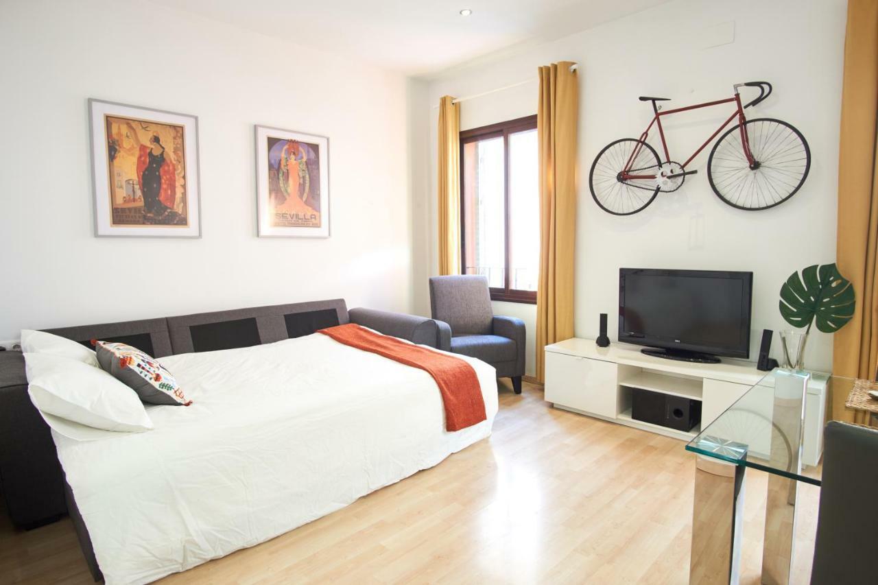Bordador Bicycle City Center By Valcambre Seville Exterior photo